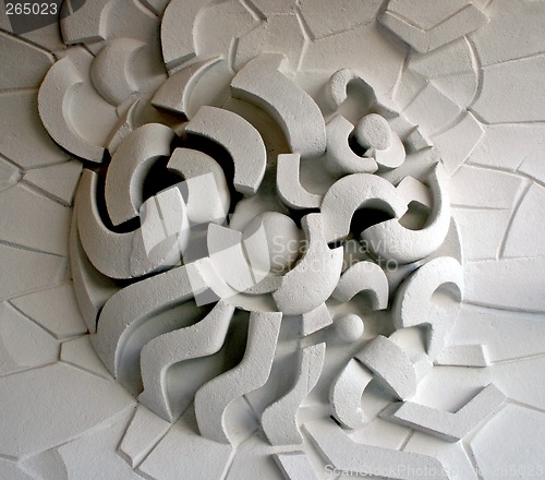 Image of ornament on the wall, natural light