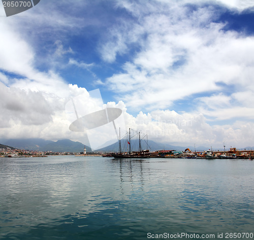 Image of bay with boats and yachts in Alanya