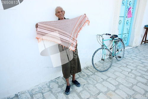 Image of An old Muslim man in Kairouan
