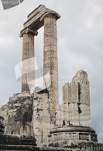 Image of Apollo temple in Turkey