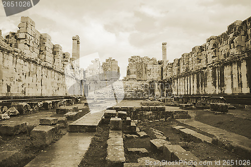 Image of Apollo temple in Turkey