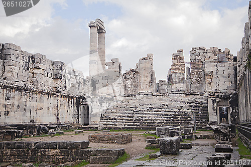 Image of Apollo temple in Turkey