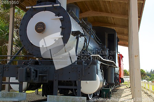 Image of old steam locomotive