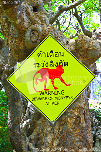 Image of Warning sign to watch out for animals