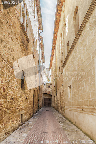 Image of Narrow street Pienza