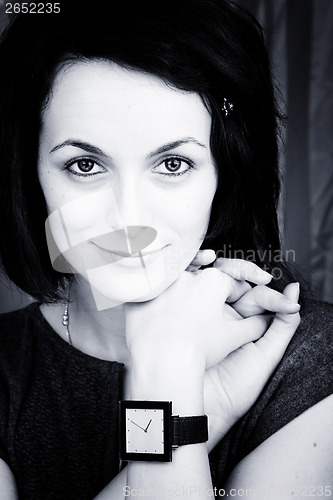 Image of Woman with green eyes