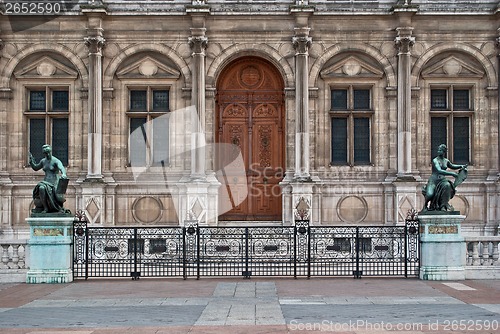 Image of Building facade with sculptures.