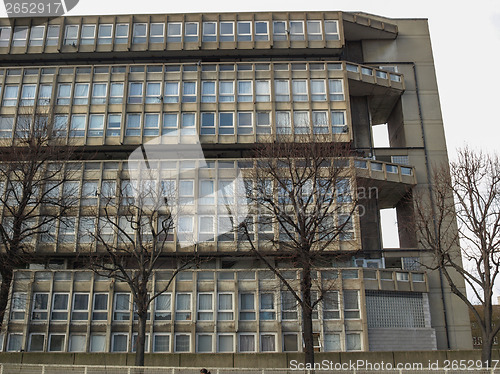 Image of Robin Hood Gardens London