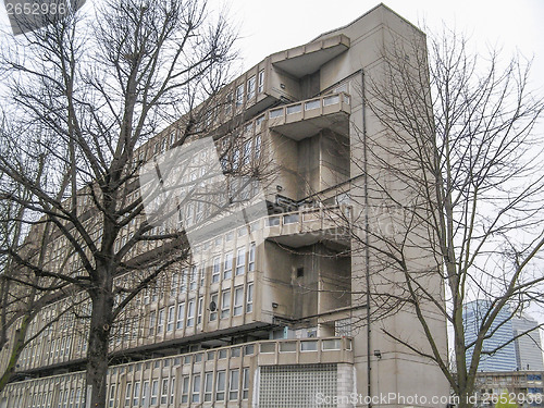 Image of Robin Hood Gardens London