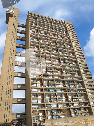 Image of Trellick Tower in London