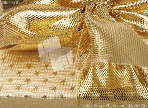 Image of detail of golden ribbon