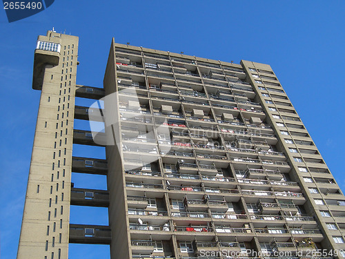 Image of Trellick Tower in London