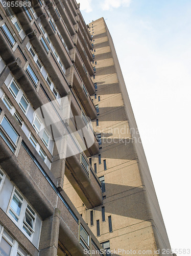 Image of Trellick Tower in London