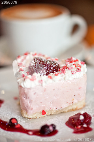 Image of heart-shaped valentine cake