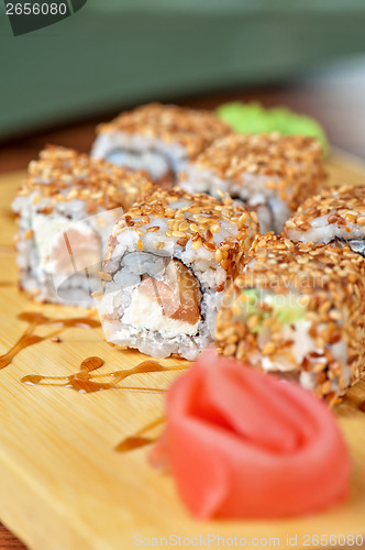 Image of sesame sushi rolls