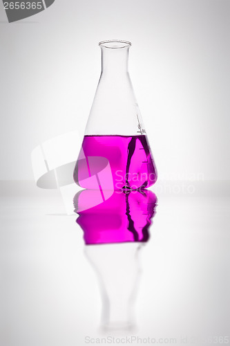 Image of Laboratory glass bottle