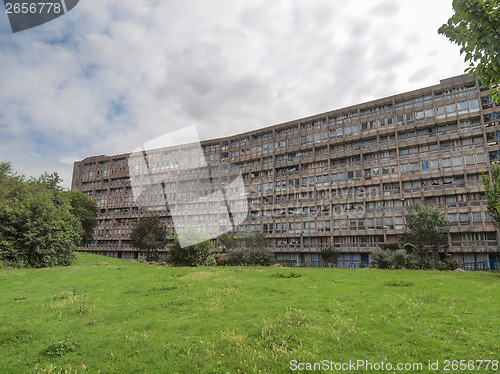 Image of Robin Hood Gardens London