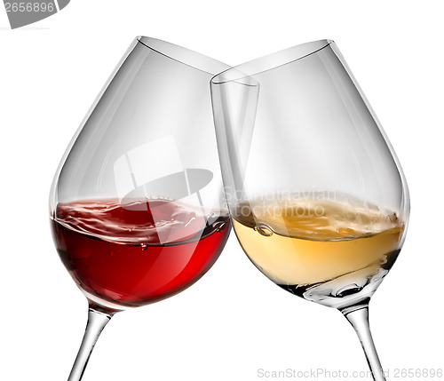 Image of Moving wine in two wineglasses