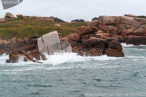 Image of coast near Seven Islands