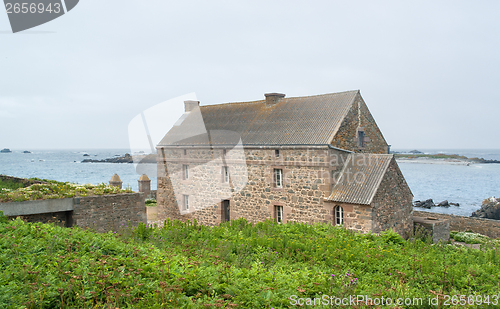 Image of house at Seven Islands