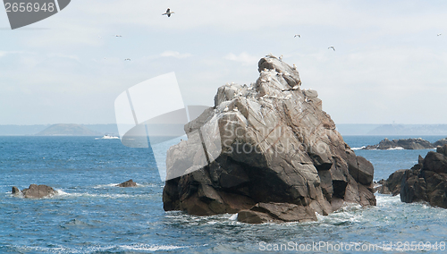 Image of rock formation at Seven Islands