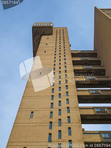 Image of Trellick Tower in London