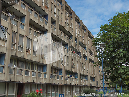 Image of Robin Hood Gardens London