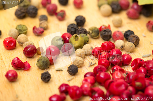 Image of Dry multicolored peppercorn