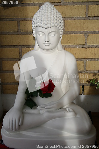 Image of Buddha with Rose