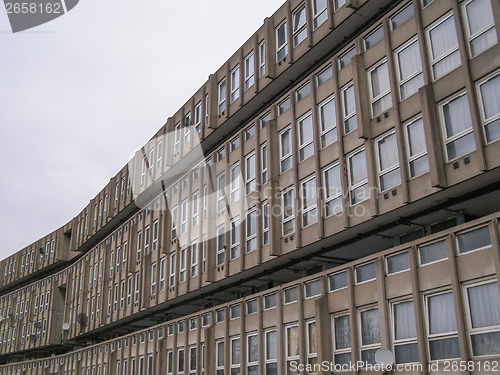 Image of Robin Hood Gardens London