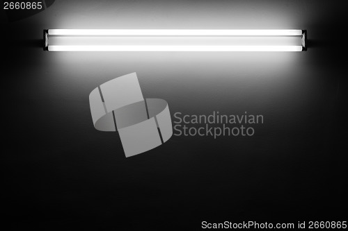 Image of Fluorescent light