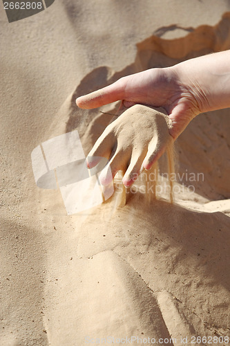 Image of Sand in the hand