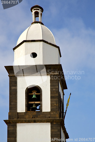 Image of teguise  arrecife lanzarote  spain the old wall   church bell to