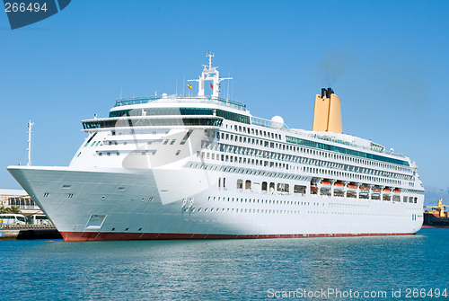 Image of Cruise-ship