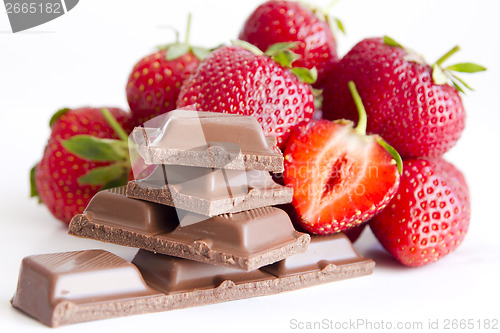 Image of chocholate with strawberry cream 