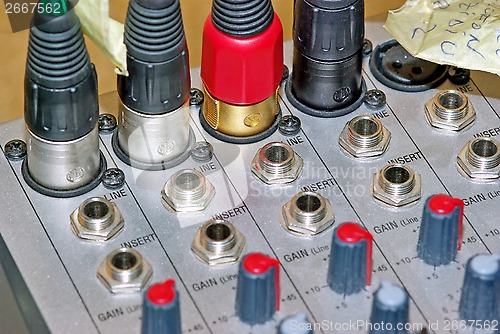 Image of Audio mixer connector