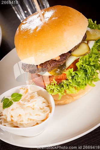 Image of Cheeseburger with cole slaw 