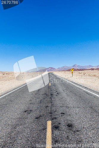 Image of Road in the desert