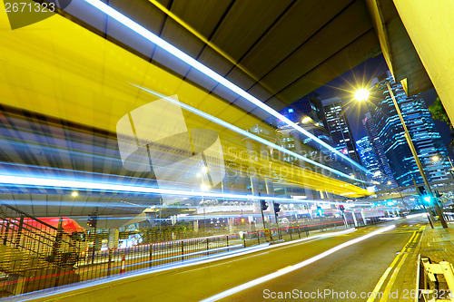 Image of Traffic pass through tunnel