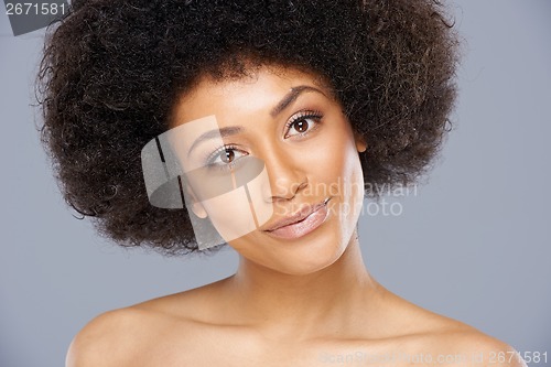 Image of Pretty African American woman with a lovely smile