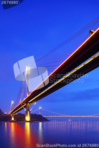 Image of Hong Kong bridge at night