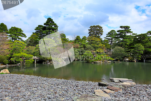 Image of Japanese garden with sky