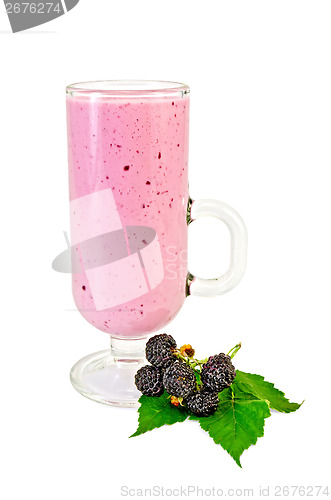 Image of Milkshake in goblet of blackberry and leaf