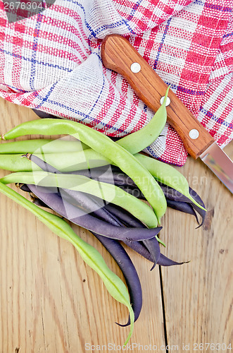 Image of Beans green and purple on board