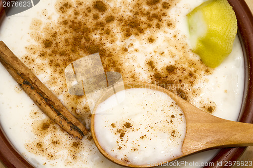 Image of Rice pudding in a ceramic bowl