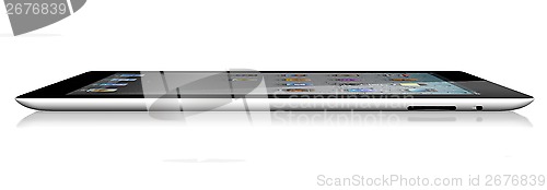 Image of Apple iPad 2 Wi-Fi 64Gb + 3G Side View