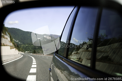 Image of Car mirror reflection