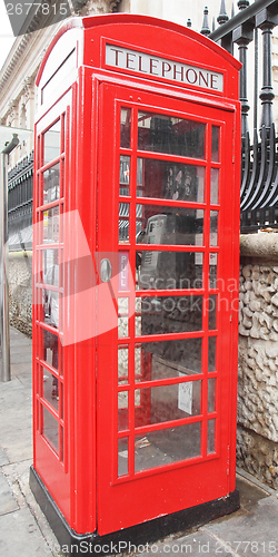 Image of London telephone box