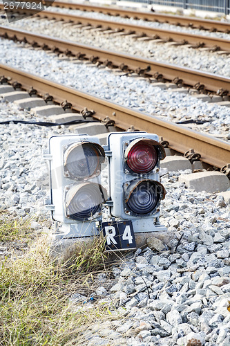 Image of traffic light via train