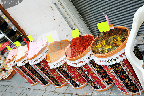 Image of Oriental spices.